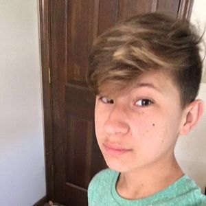 Meet your Posher, Tyler